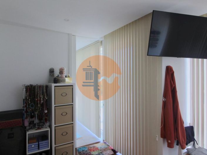 Image No.48-4 Bed House for sale