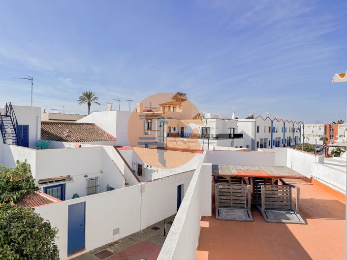 Image No.31-2 Bed House for sale