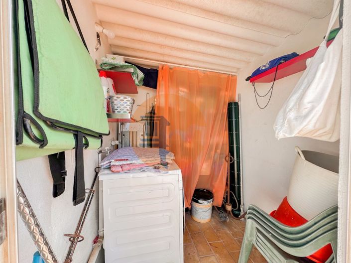 Image No.33-2 Bed House for sale