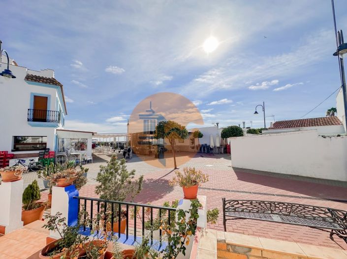 Image No.44-2 Bed House for sale