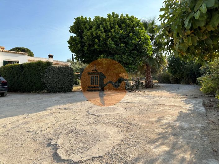 Image No.22-7 Bed House for sale