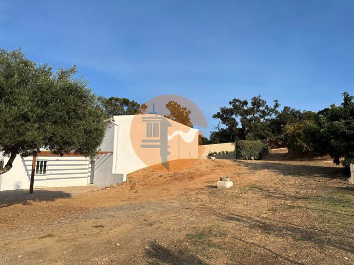 Image No.26-7 Bed House for sale