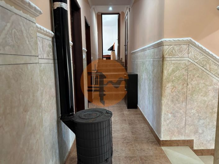 Image No.47-7 Bed House for sale