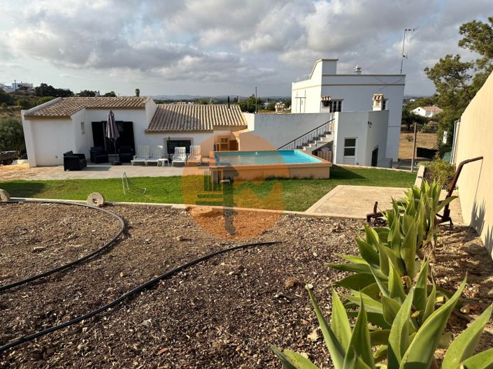 Image No.7-7 Bed House for sale