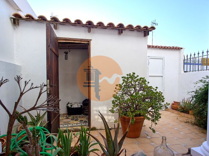 Image No.13-3 Bed House for sale