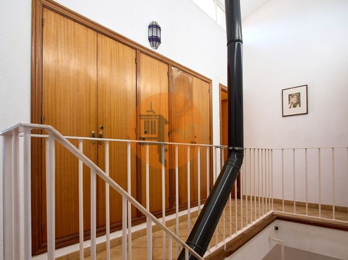 Image No.23-3 Bed House for sale