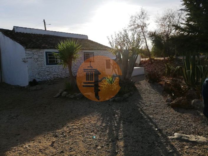 Image No.13-2 Bed Farmhouse for sale