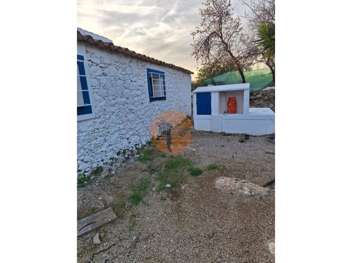 Image No.34-2 Bed Farmhouse for sale