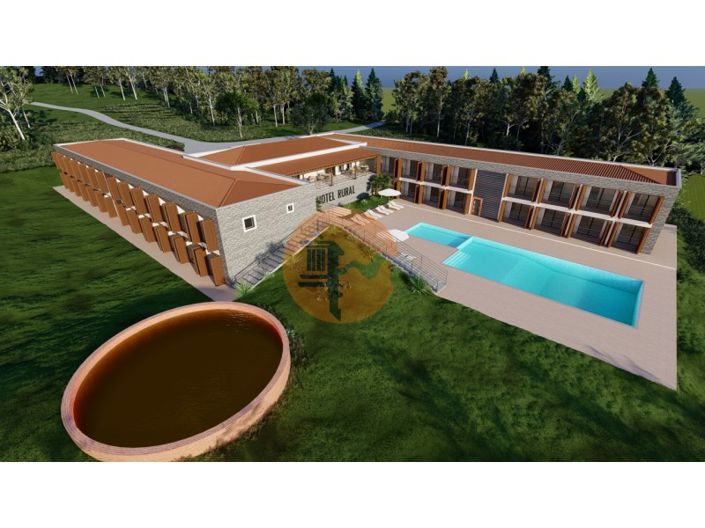 Image No.8-40 Bed Commercial for sale