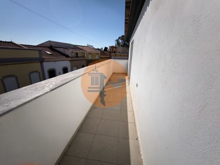 Image No.29-5 Bed House for sale