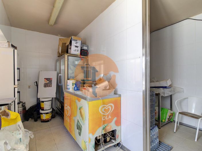 Image No.14-2 Bed Commercial for sale