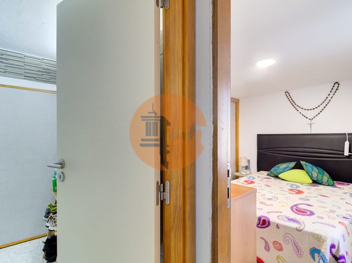 Image No.39-2 Bed Commercial for sale