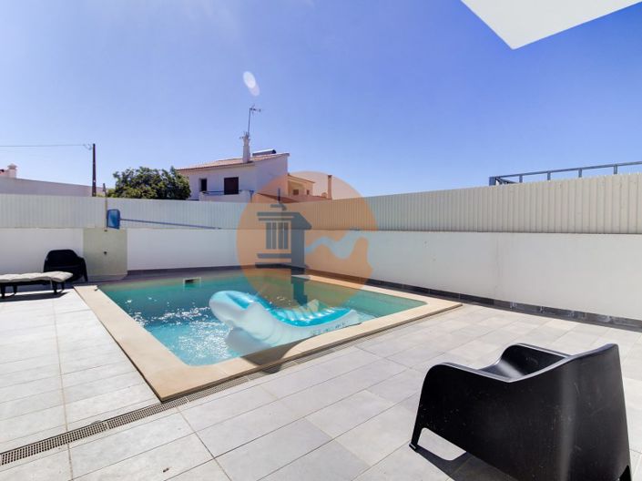 Image No.41-4 Bed House for sale