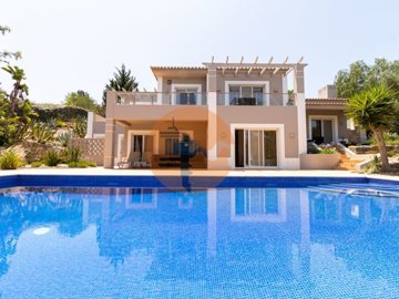 1 - Lagoa, House