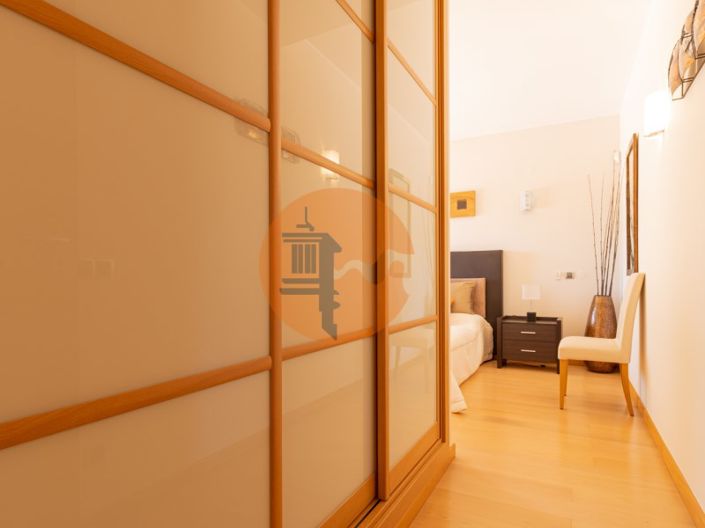 Image No.29-3 Bed House for sale