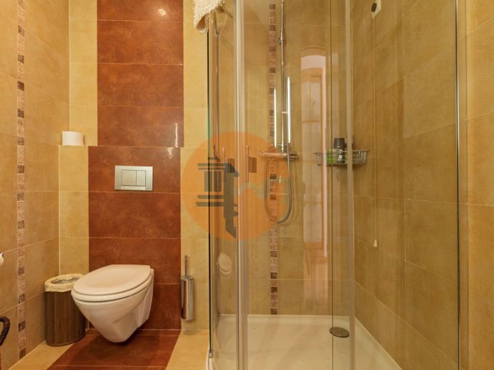 Image No.38-3 Bed House for sale