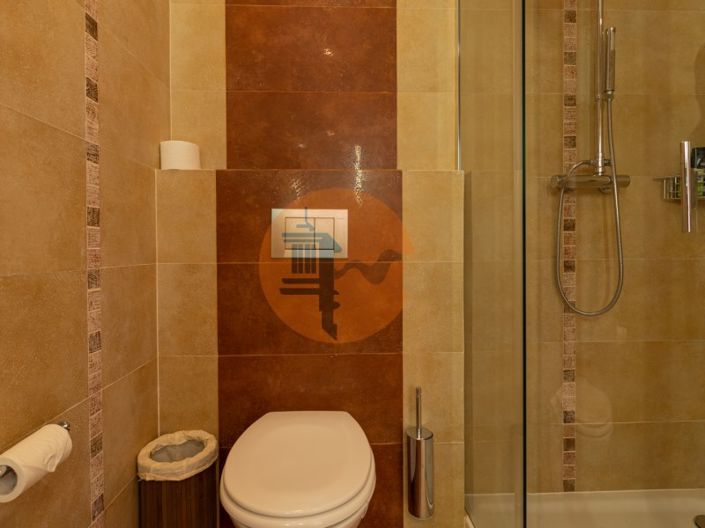 Image No.40-3 Bed House for sale