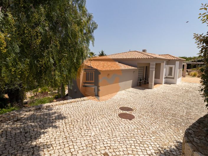 Image No.46-3 Bed House for sale