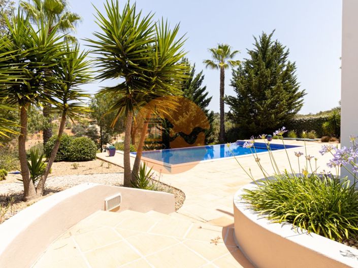 Image No.53-3 Bed House for sale