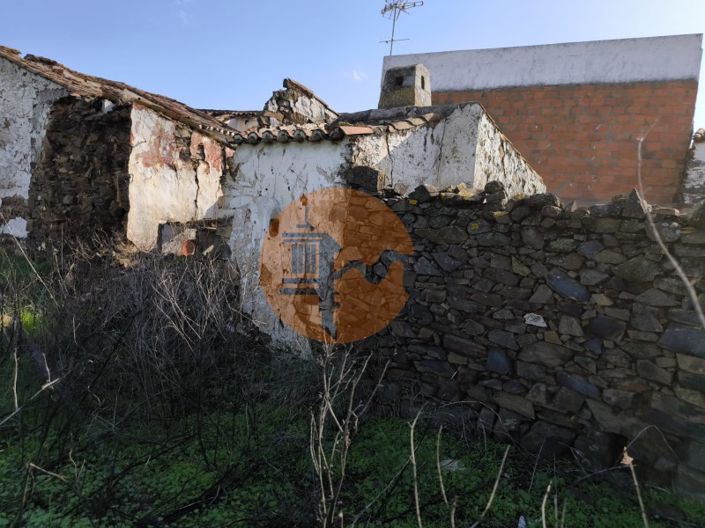 Image No.21-2 Bed House for sale