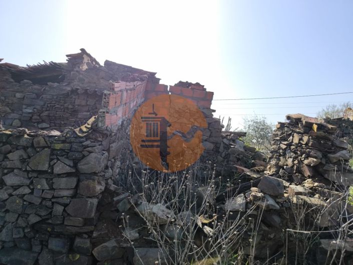 Image No.26-2 Bed House for sale