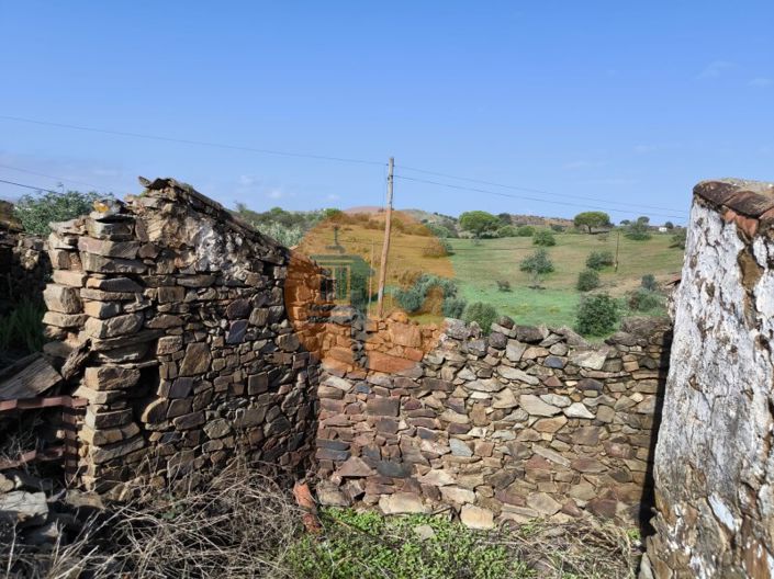 Image No.6-2 Bed House for sale