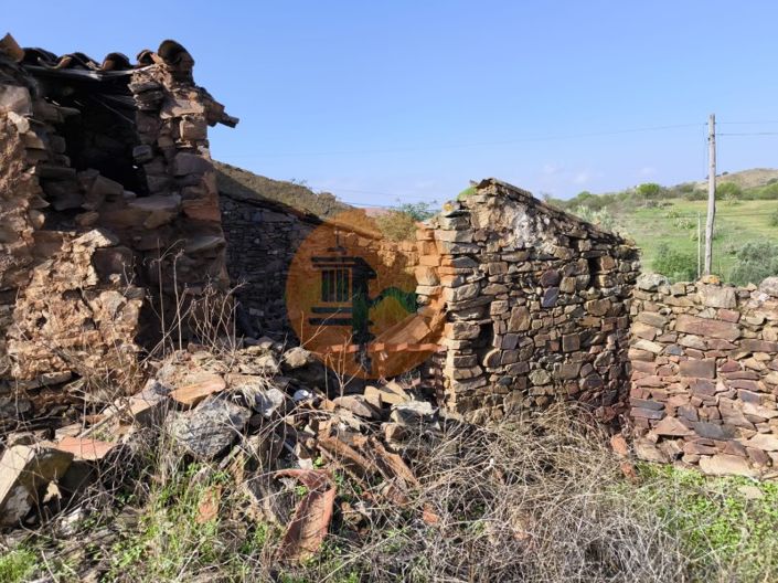 Image No.7-2 Bed House for sale