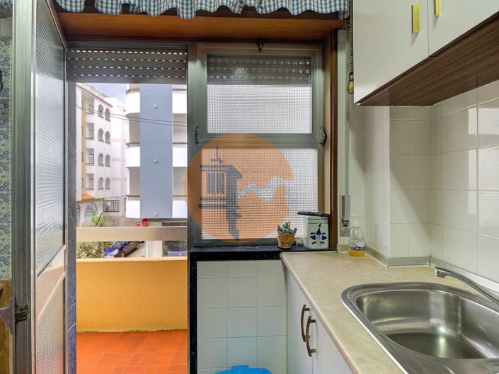 Image No.18-2 Bed Apartment for sale