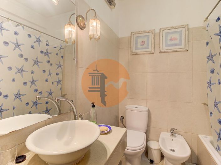 Image No.14-2 Bed Apartment for sale