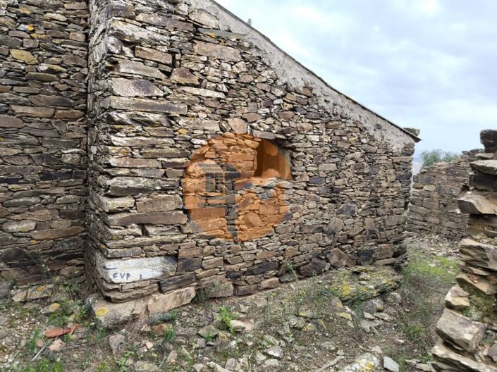 Image No.11-3 Bed House for sale