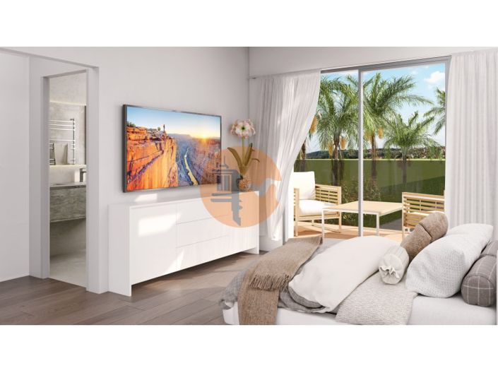 Image No.2-4 Bed House for sale