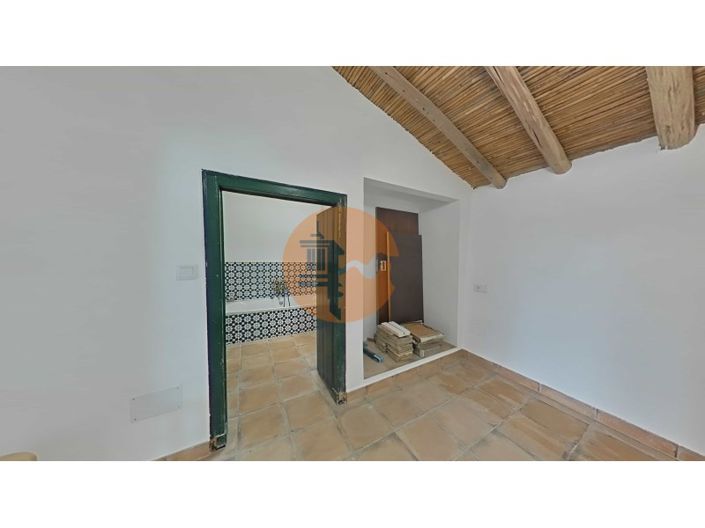 Image No.45-1 Bed House for sale