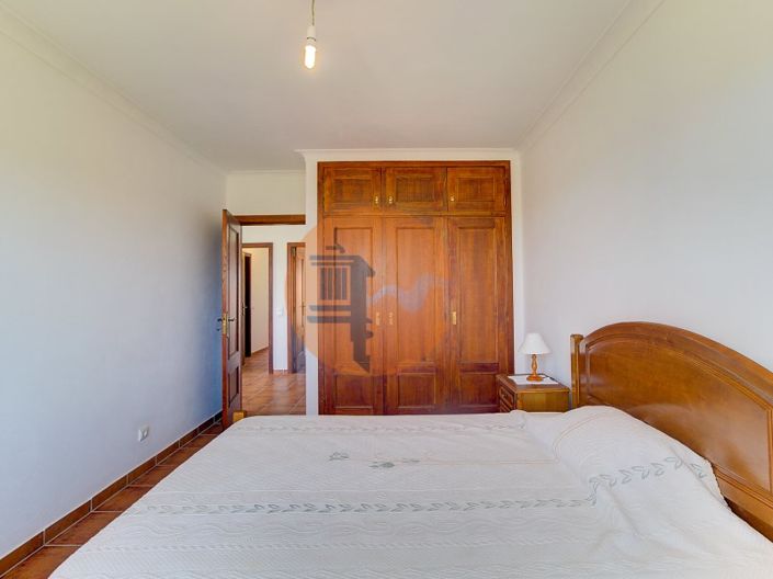 Image No.20-3 Bed House for sale