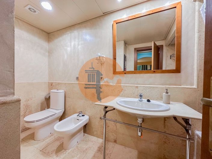 Image No.18-2 Bed Apartment for sale