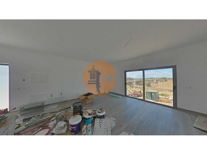 Image No.30-3 Bed House for sale