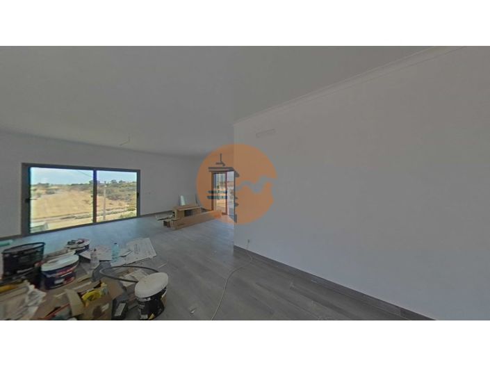 Image No.40-3 Bed House for sale