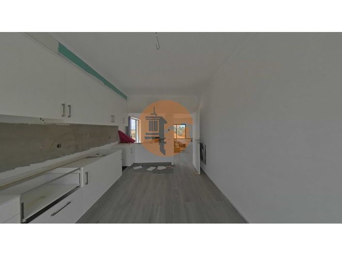 Image No.43-3 Bed House for sale