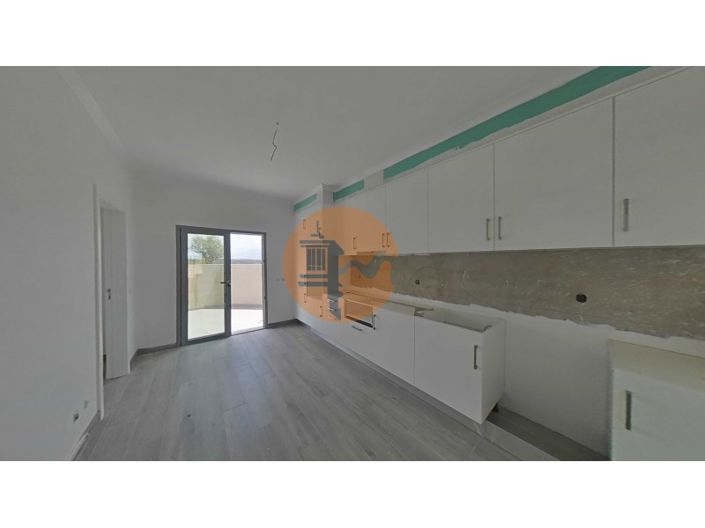 Image No.44-3 Bed House for sale