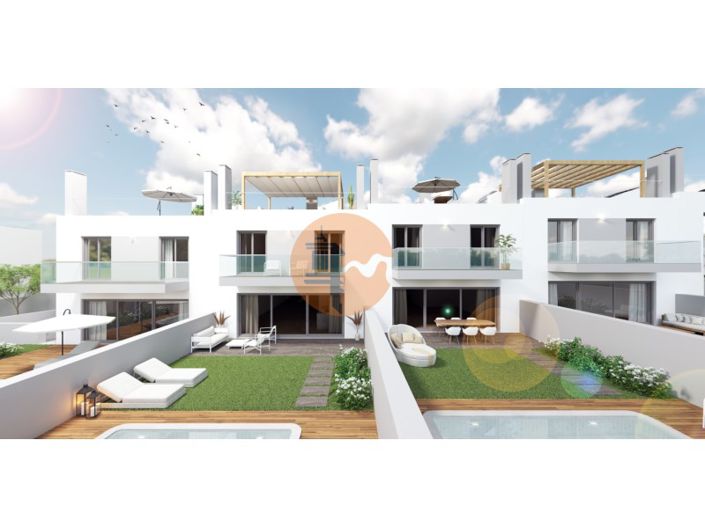 Image No.10-4 Bed House for sale