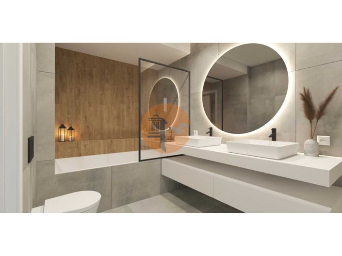 Image No.15-4 Bed House for sale