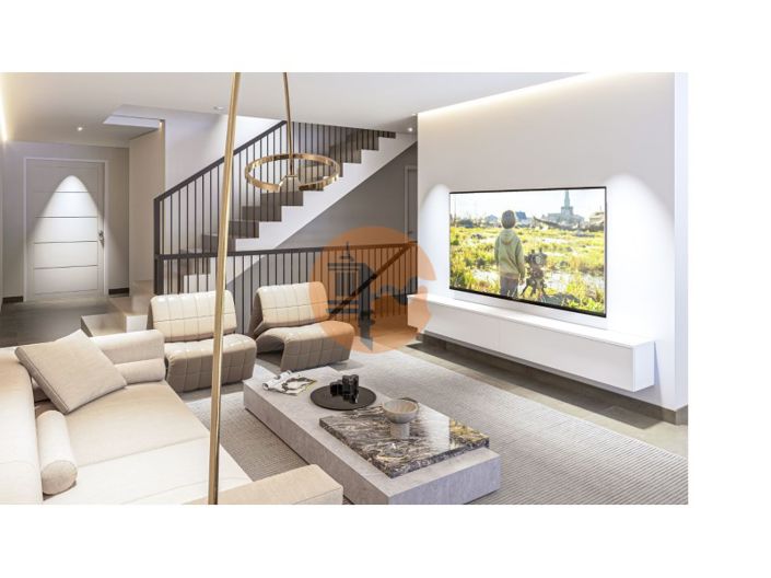 Image No.22-4 Bed House for sale