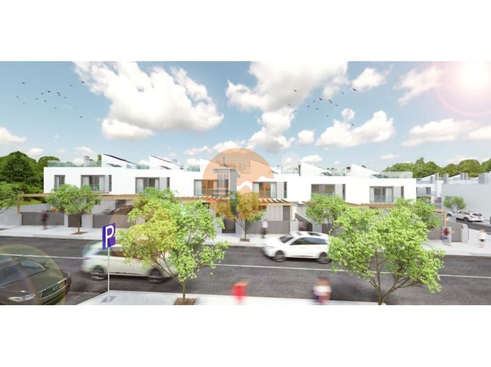 Image No.3-4 Bed House for sale