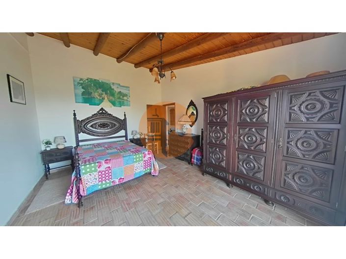 Image No.28-2 Bed House for sale