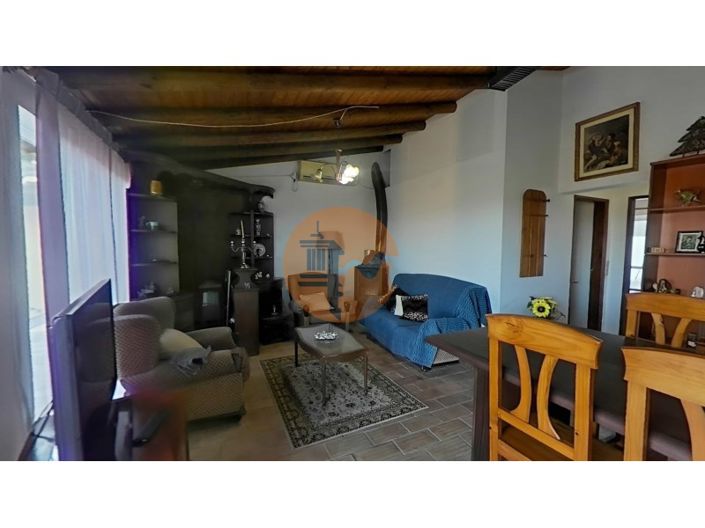 Image No.43-2 Bed House for sale