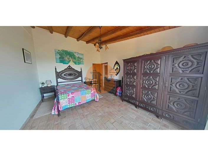 Image No.45-2 Bed House for sale