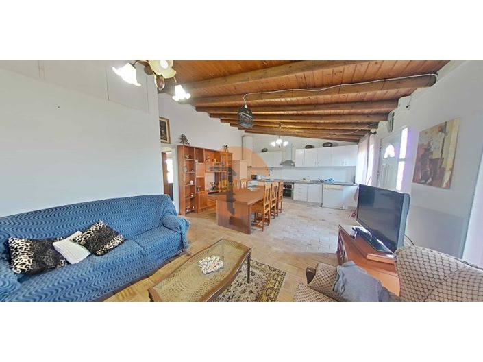 Image No.15-2 Bed House for sale