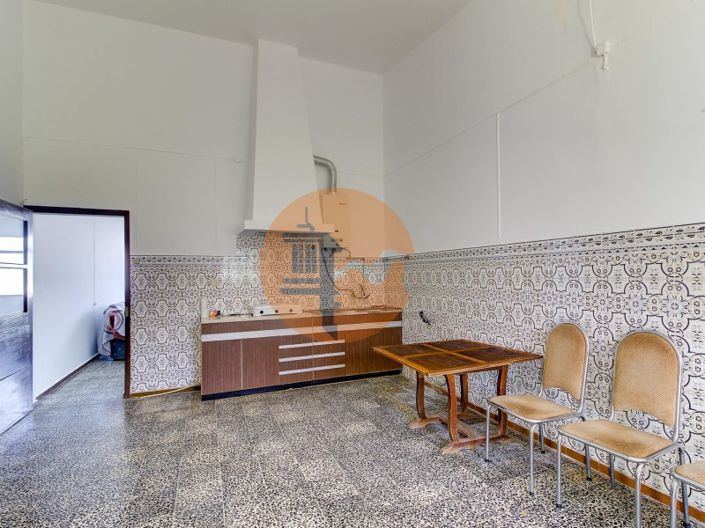 Image No.30-6 Bed Farmhouse for sale