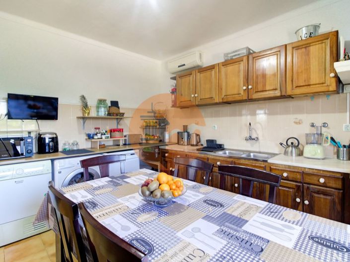 Image No.38-6 Bed Farmhouse for sale