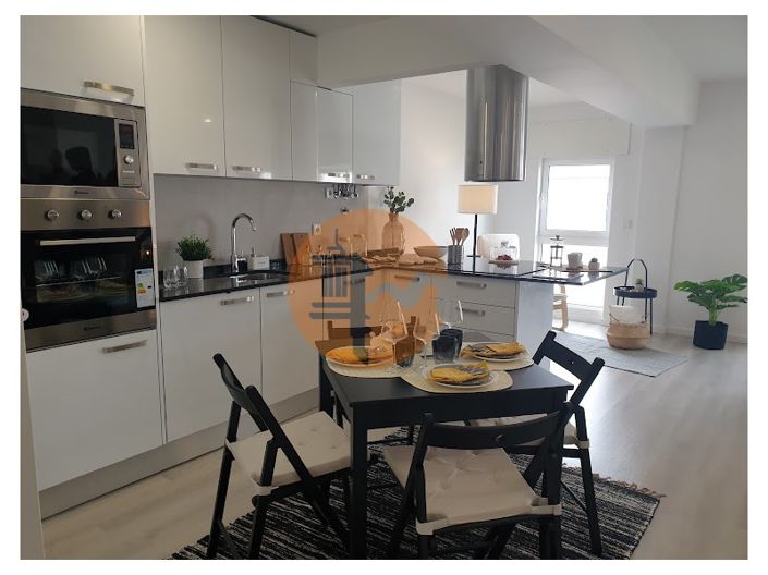Image No.1-3 Bed Apartment for sale