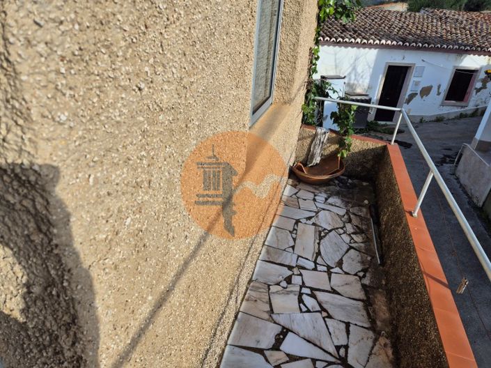 Image No.17-3 Bed House for sale